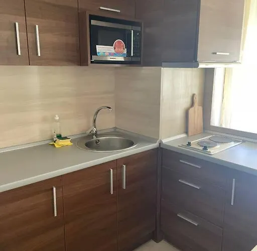 Lovely Private In Belelvedre 班斯科