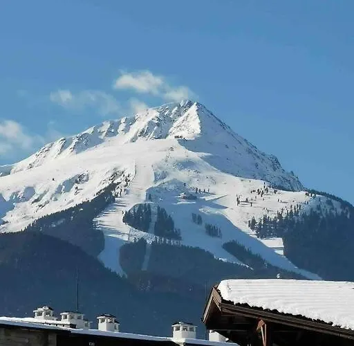 Lovely Private In Belelvedre 公寓 班斯科